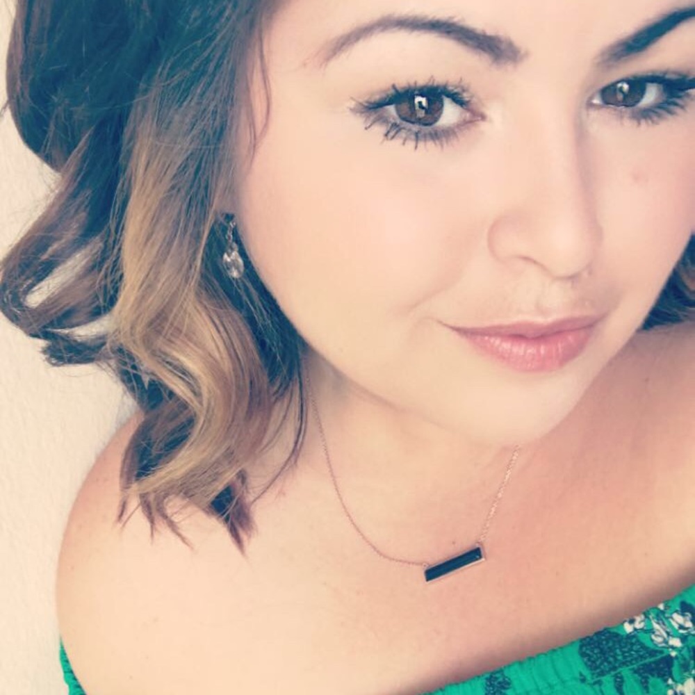 Meet your Posher, Catherine